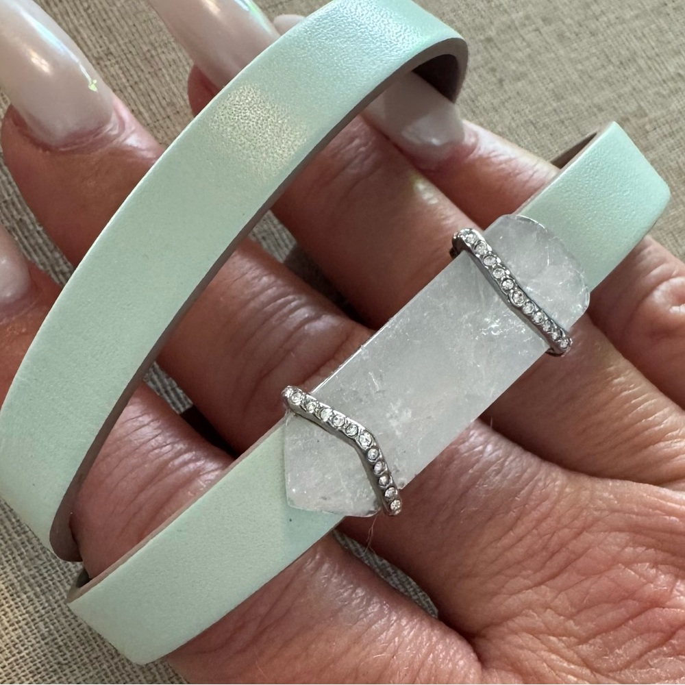 Stella & Dot Crystal and Green Wrap Bracelet w/ removable stone